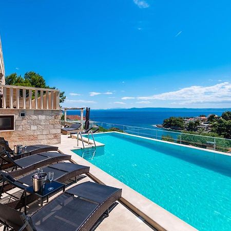 Villa Kadena - Luxury Seaside Villa With Private Heated Pool Selca  Eksteriør bilde