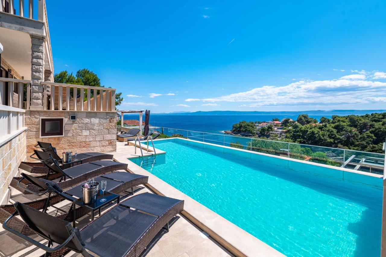 Villa Kadena - Luxury Seaside Villa With Private Heated Pool Selca  Eksteriør bilde