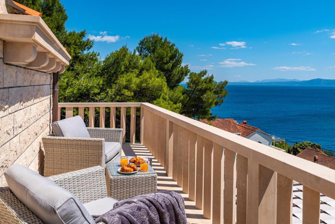 Villa Kadena - Luxury Seaside Villa With Private Heated Pool Selca  Eksteriør bilde